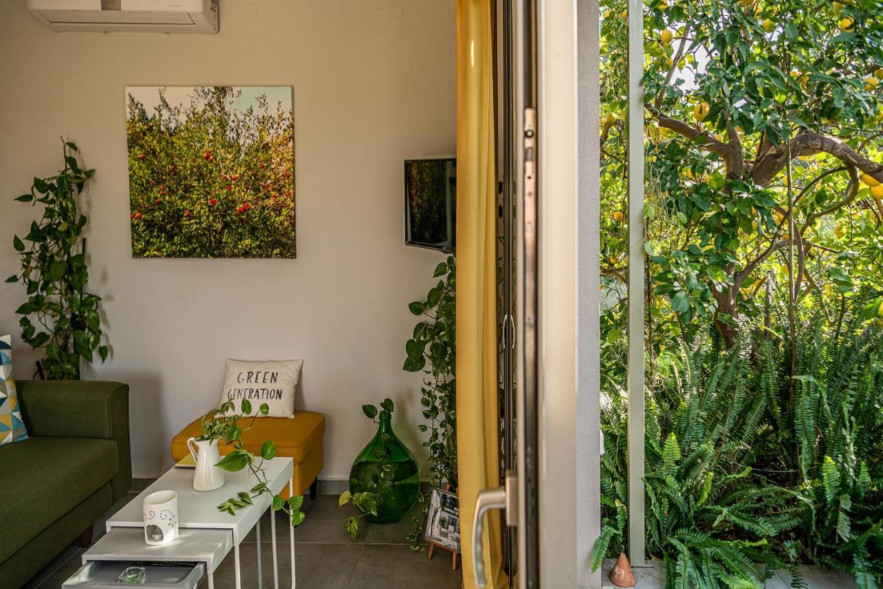 Olive Lemon Biophilic House & Lush Forest Garden Vámos Exteriér fotografie