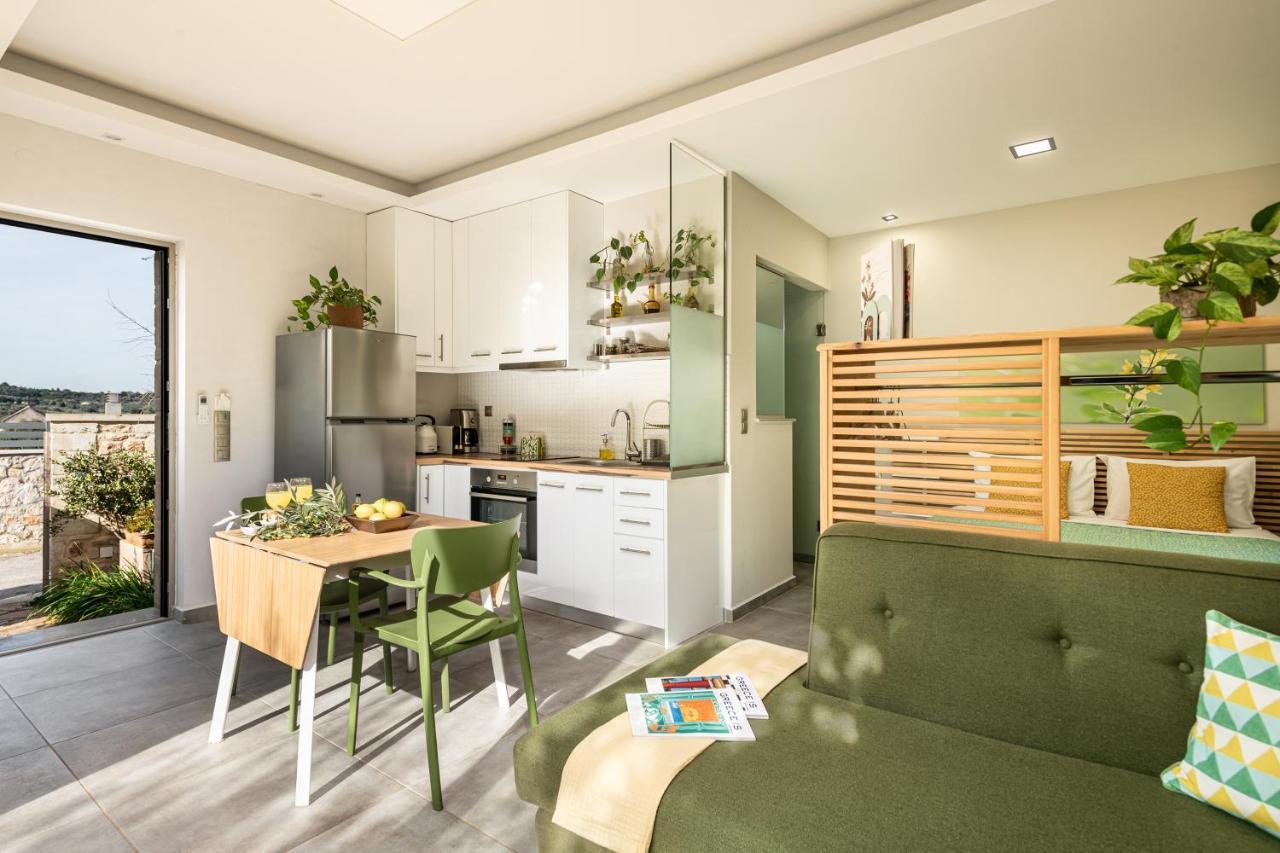 Olive Lemon Biophilic House & Lush Forest Garden Vámos Exteriér fotografie